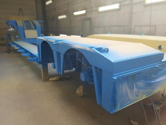 Remise à neuf de remorques